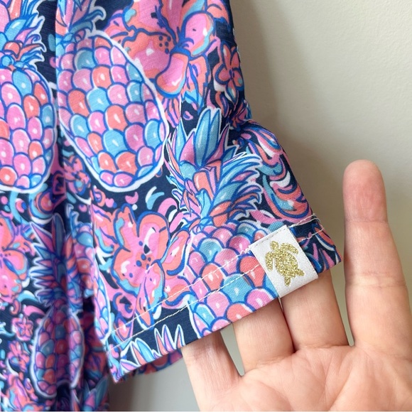 Simply Southern pineapple print crossover neck tunic shirt with pockets - Picture 2 of 8